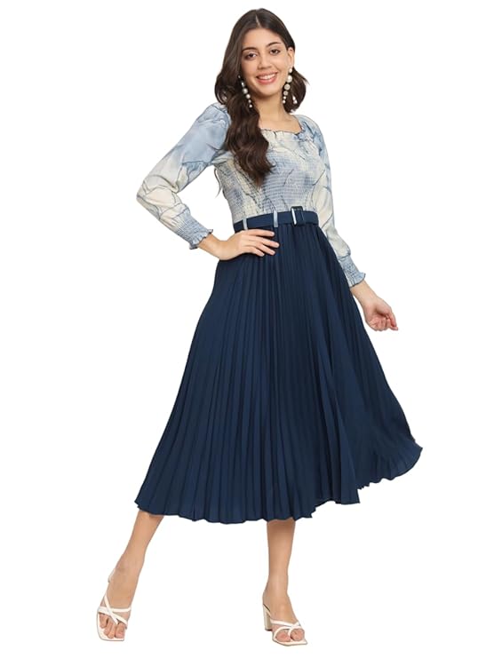 KZULLY | Women A-line dress with pleats, has an Square Neck, Printed Top Comes with a belt