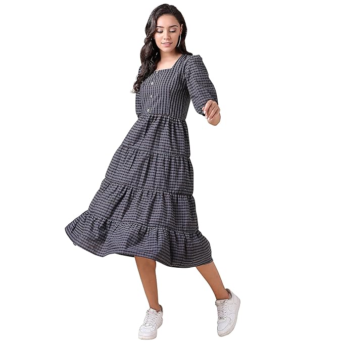 Turritopsis Women Knee Length Dress