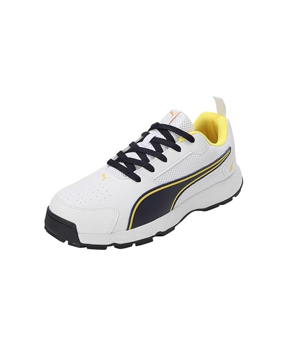 Puma Men Lace Up Cricket Shoes
