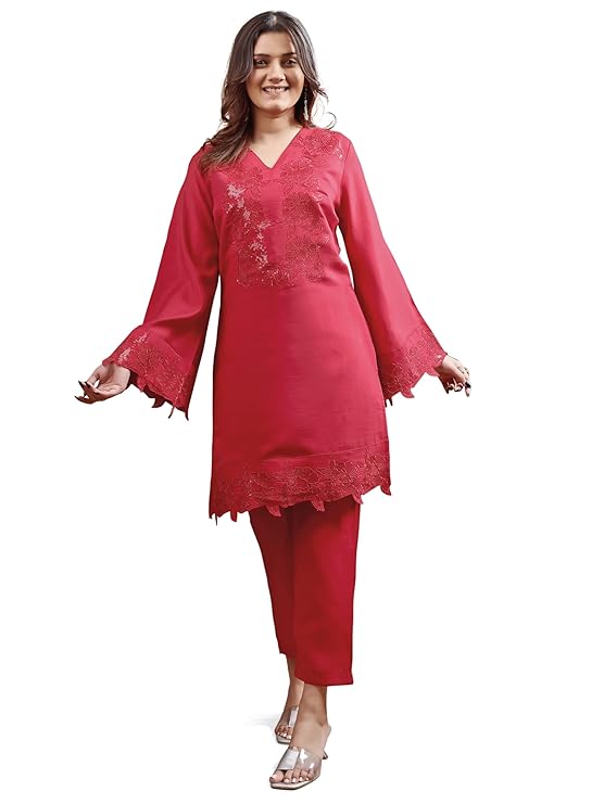 Womanista Women’s Silk Blend Solid Regular Set (Co-ords_9062_Red_S)